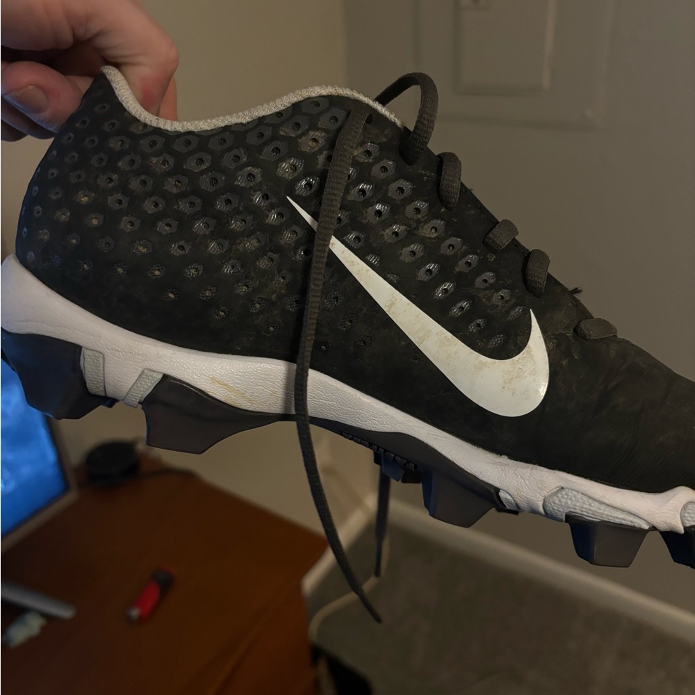 Nike Men's Black Soccer Cleats